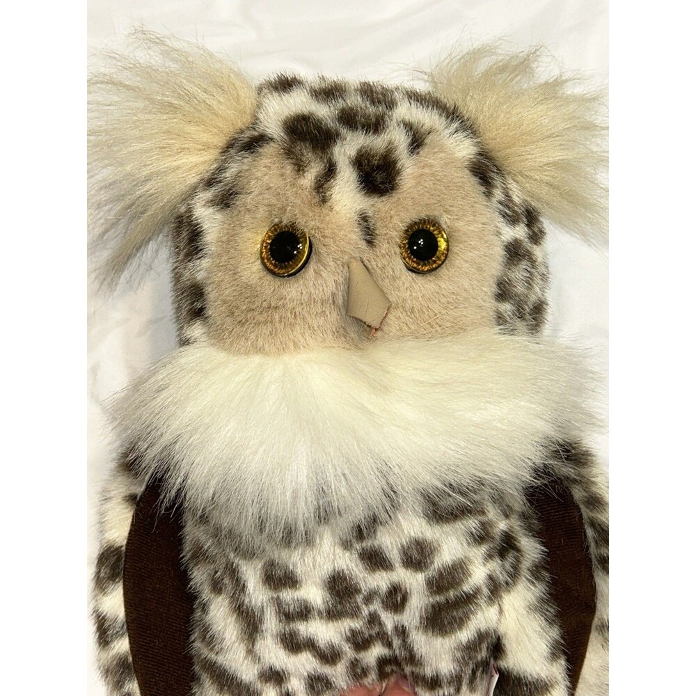 Beautiful soft fuzzy Great Horned Owl driver head cover by Daphne